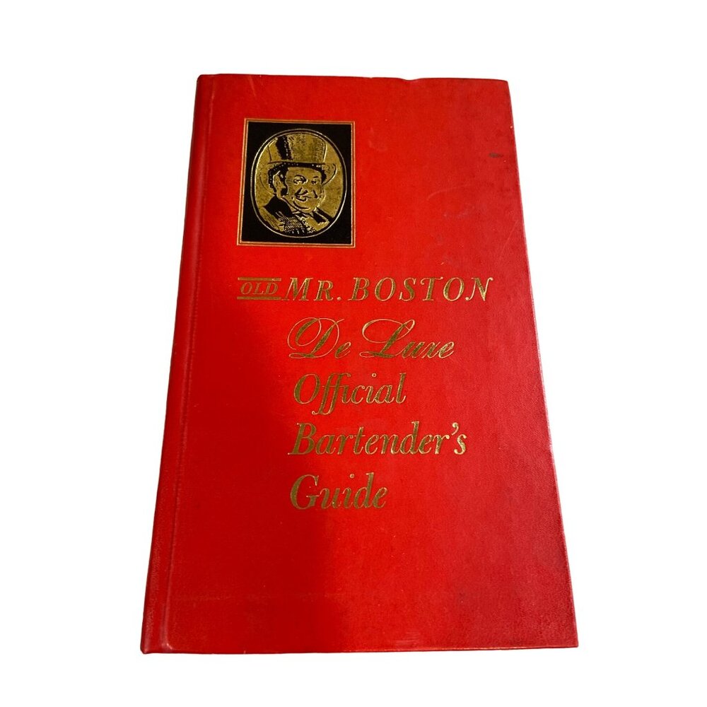 Vintage Old Mr Boston De Luxe Official Bartenders Guide Red Hardcover 1962